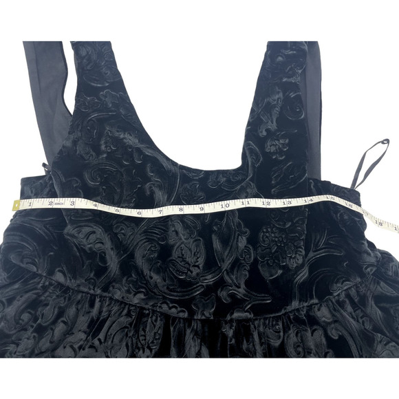 Paper Heart Black Velvet Romper - Picture 4 of 6